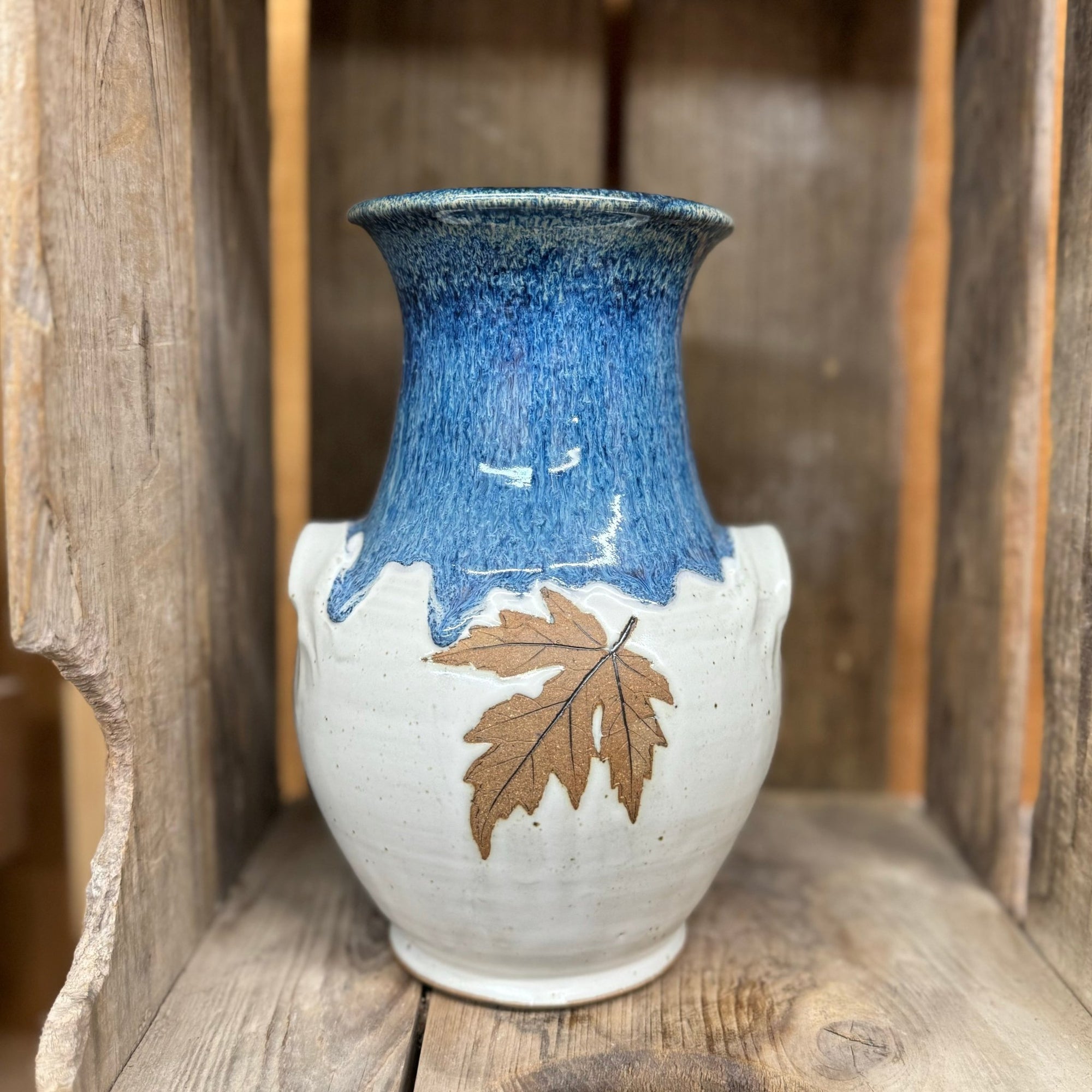Robert Signature Leaf Vase {Blue Jay}