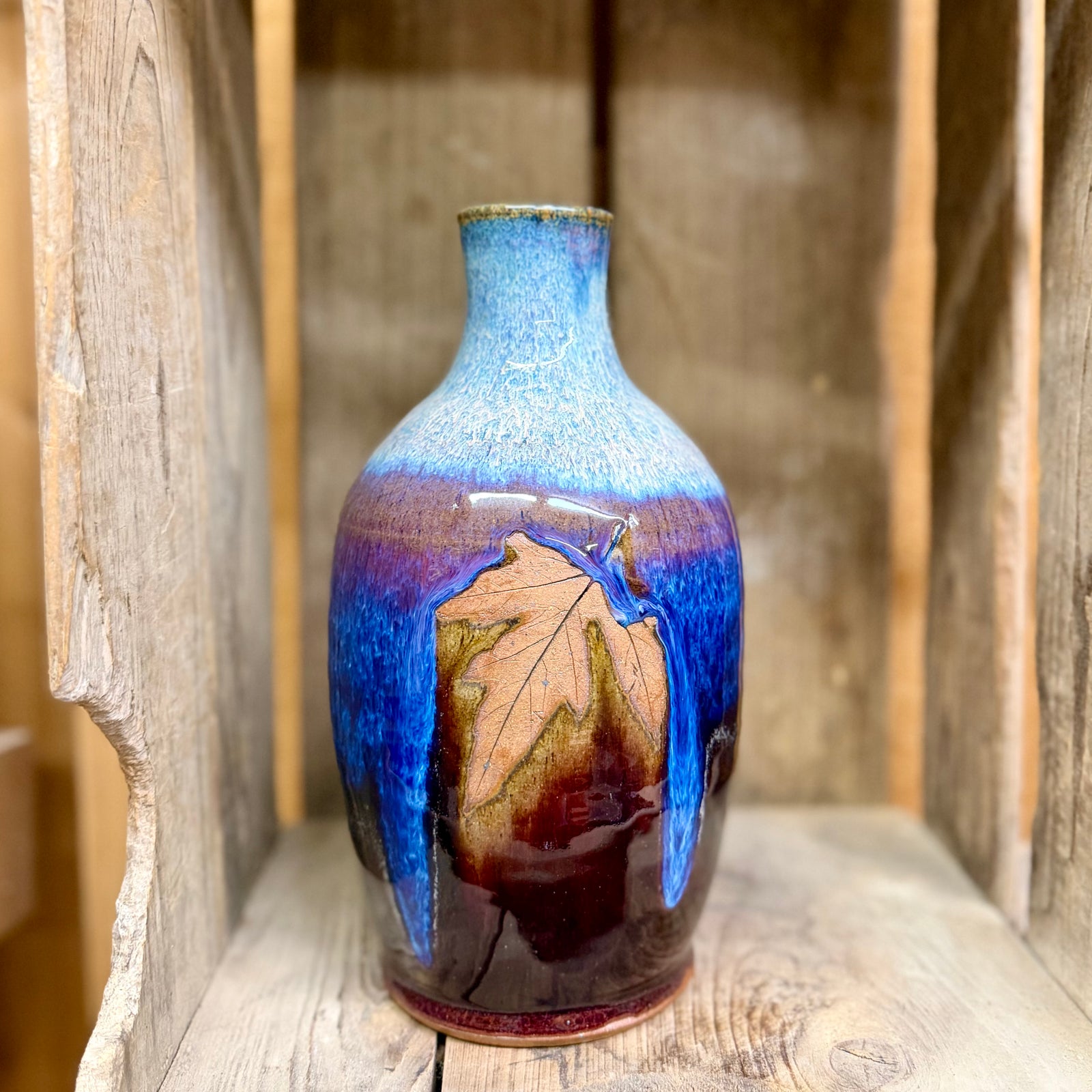 Robert Signature Vase {Mountain}