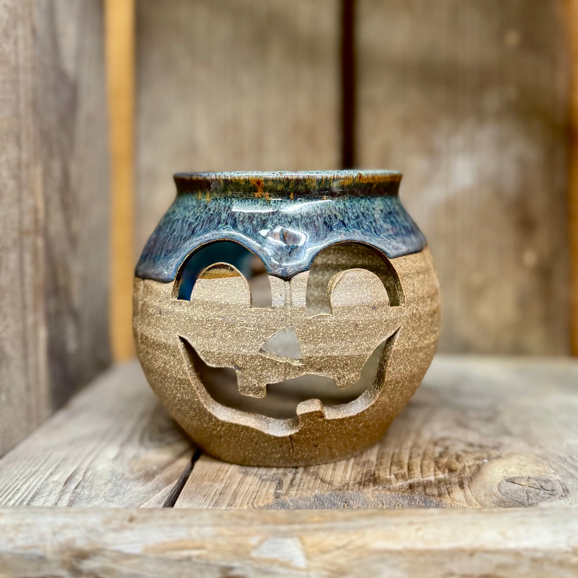 Small Jack O’Lantern {Rough Storm}