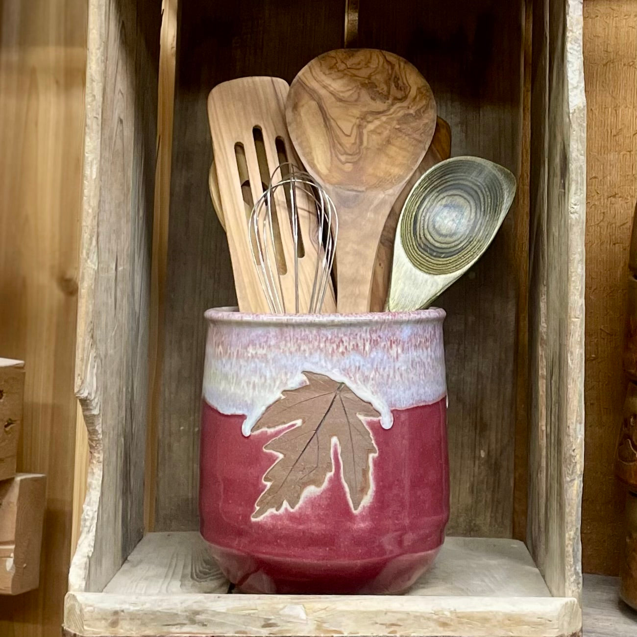Round Utensil Holder {Cranberry}