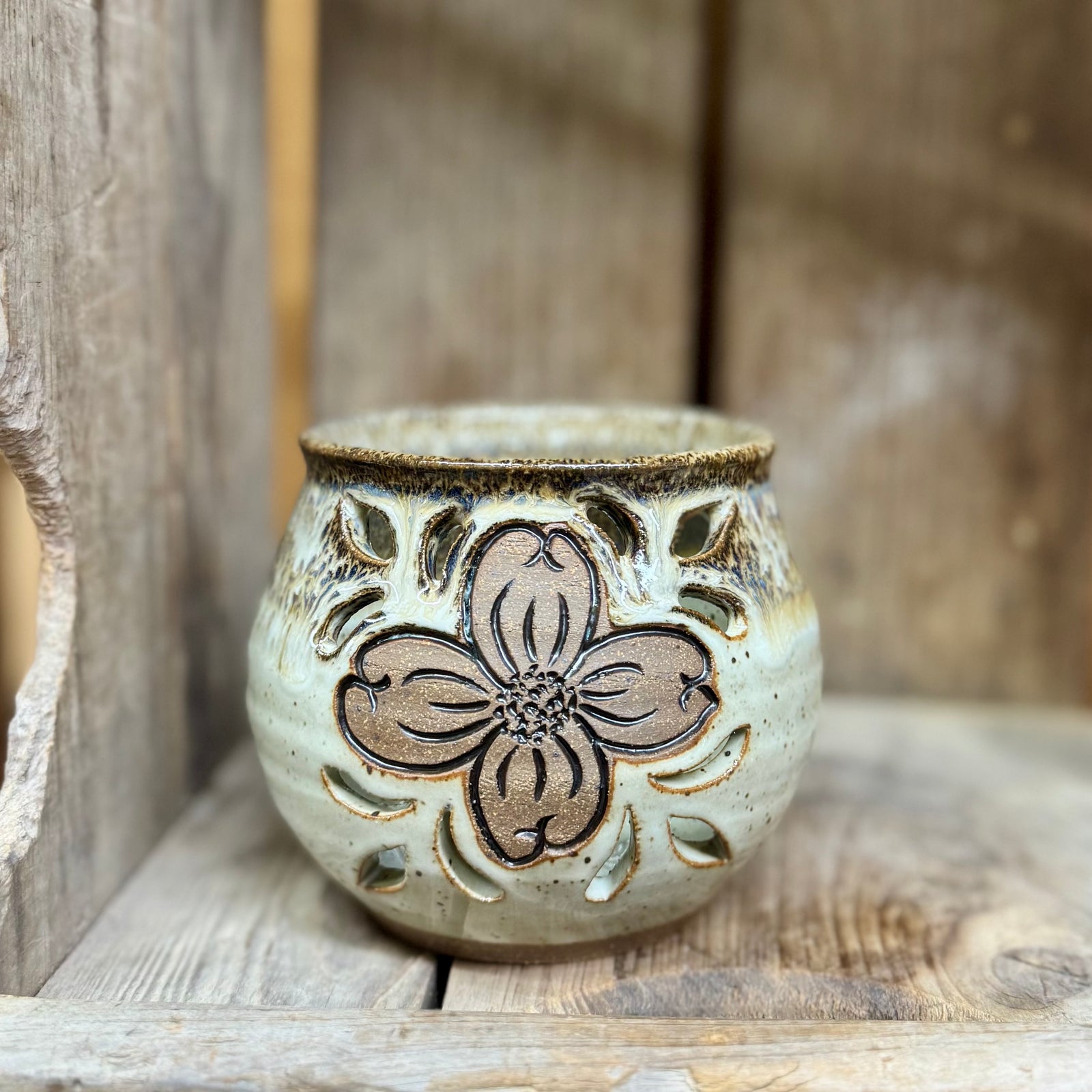 Small Dogwood Luminary {Vanilla Bean}