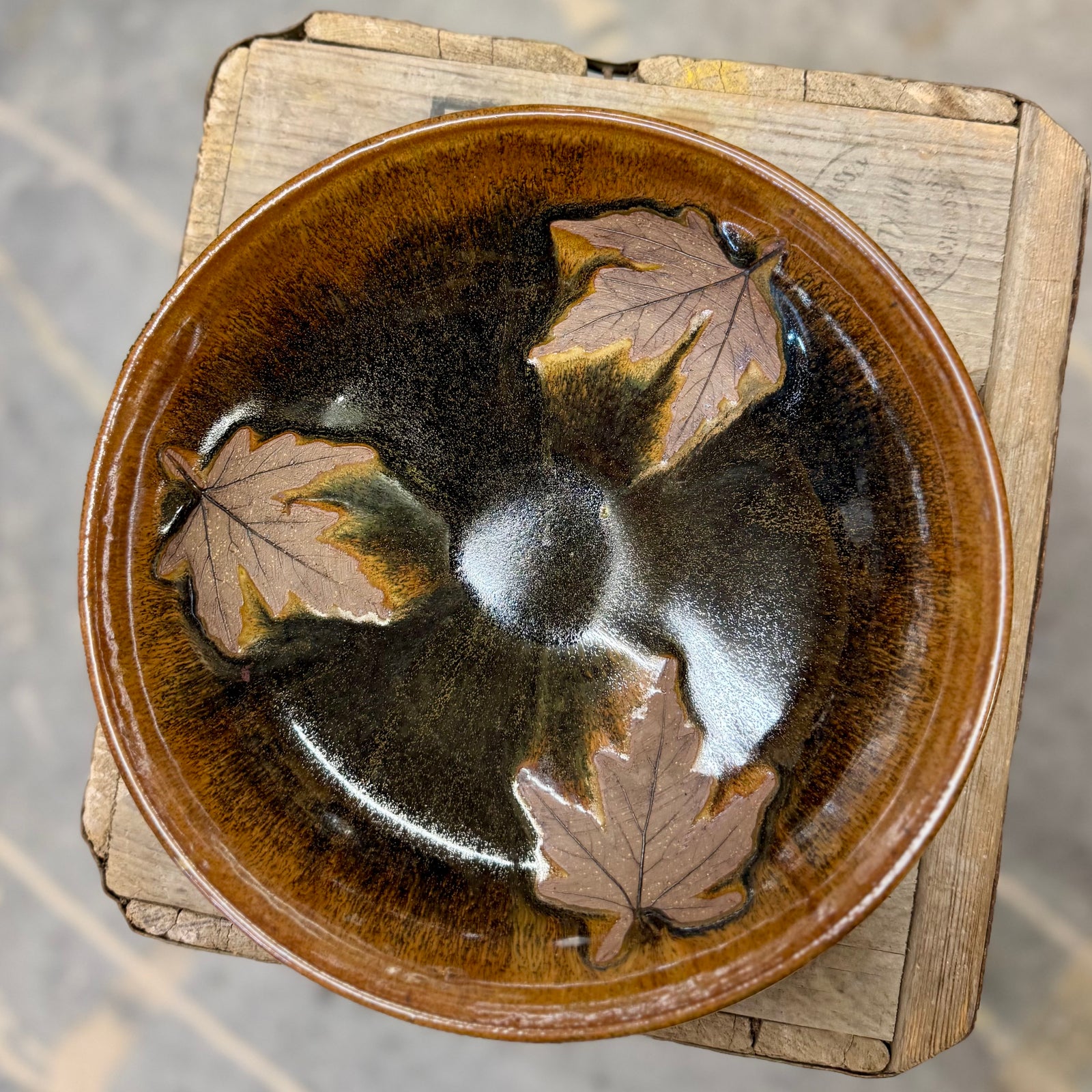 Leaf Bowl {Walnut}