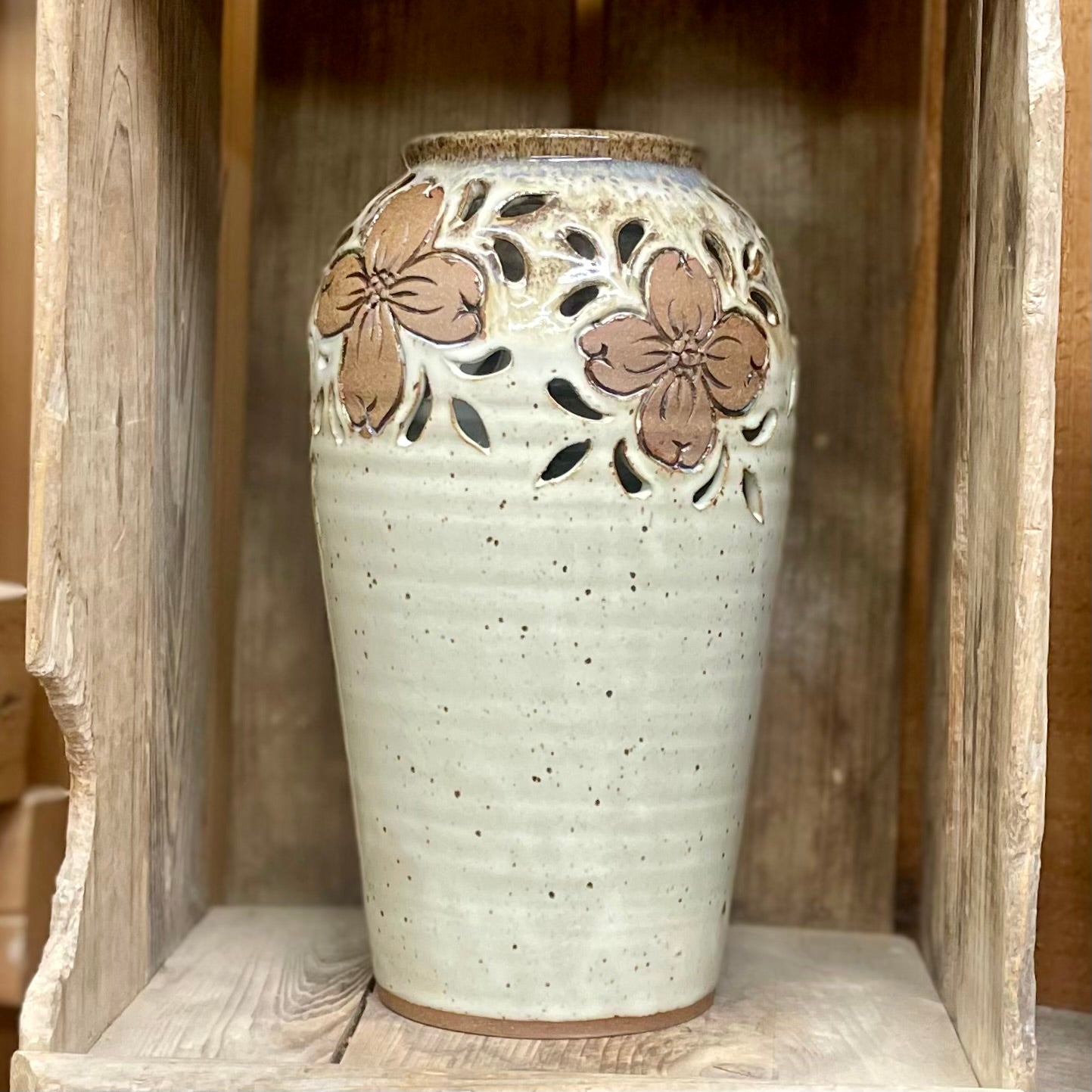 Dogwood Vase {Vanilla Bean}