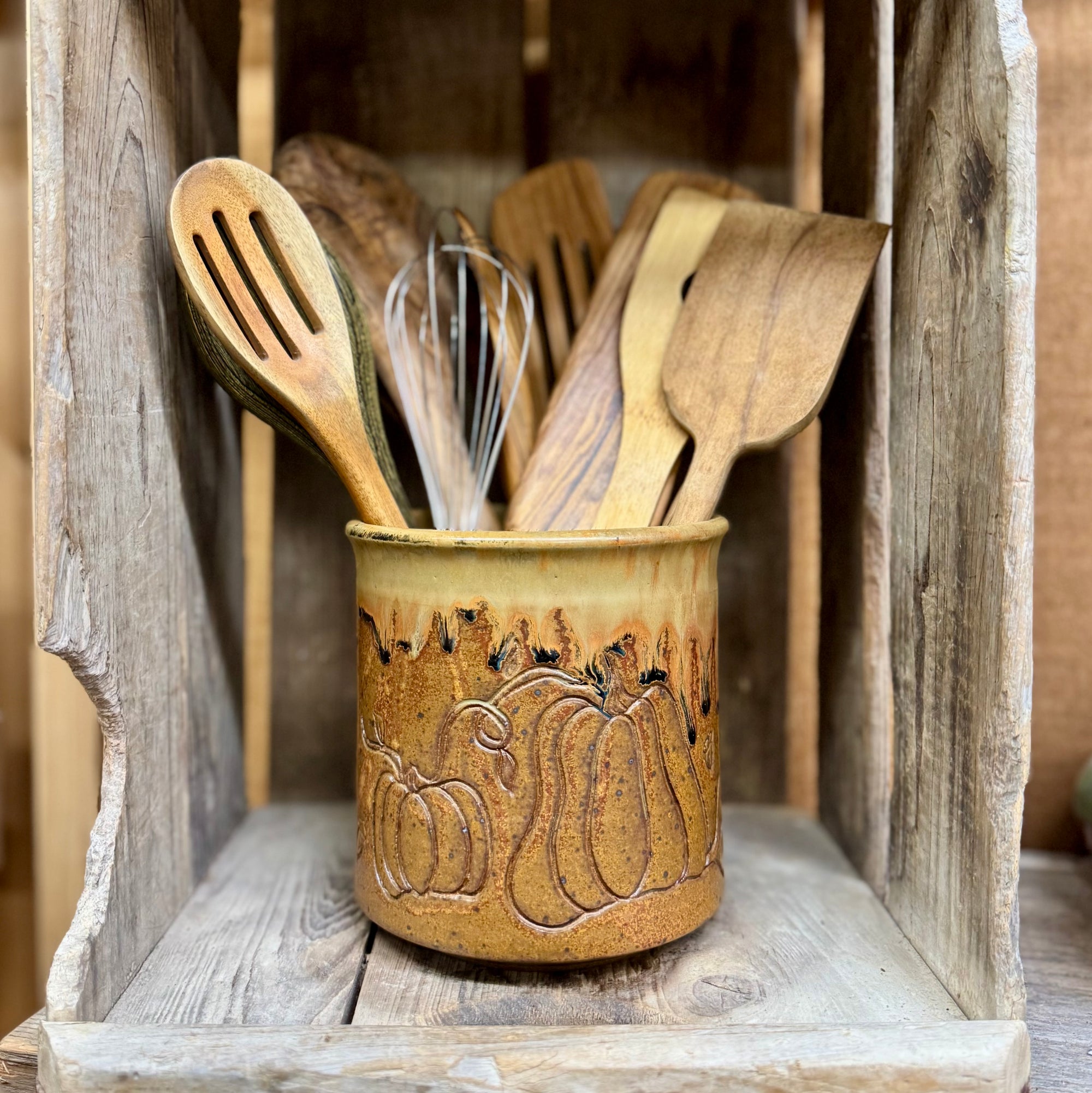 Pumpkin Utensil Holder {Pumpkin}