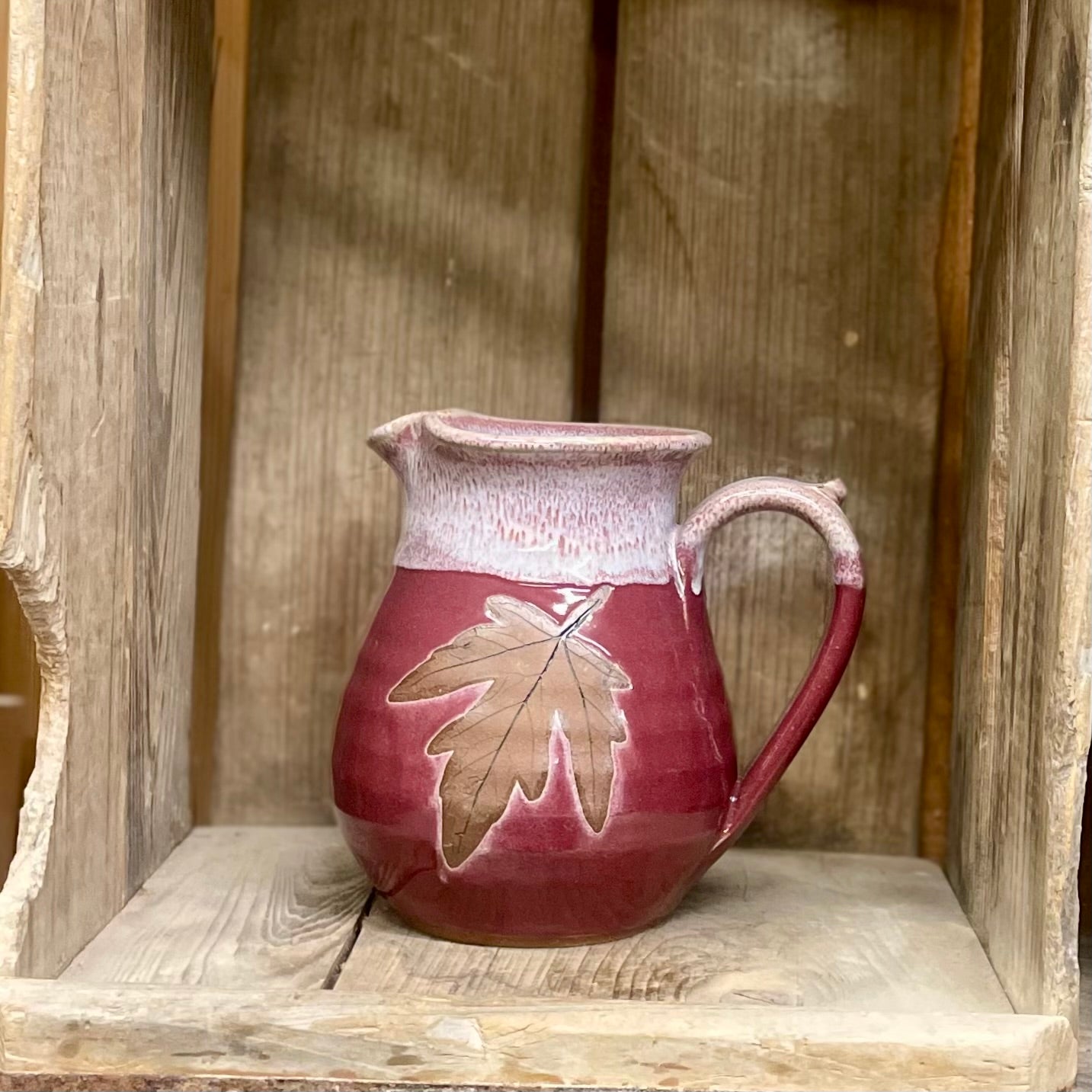 Pitcher {Cranberry}