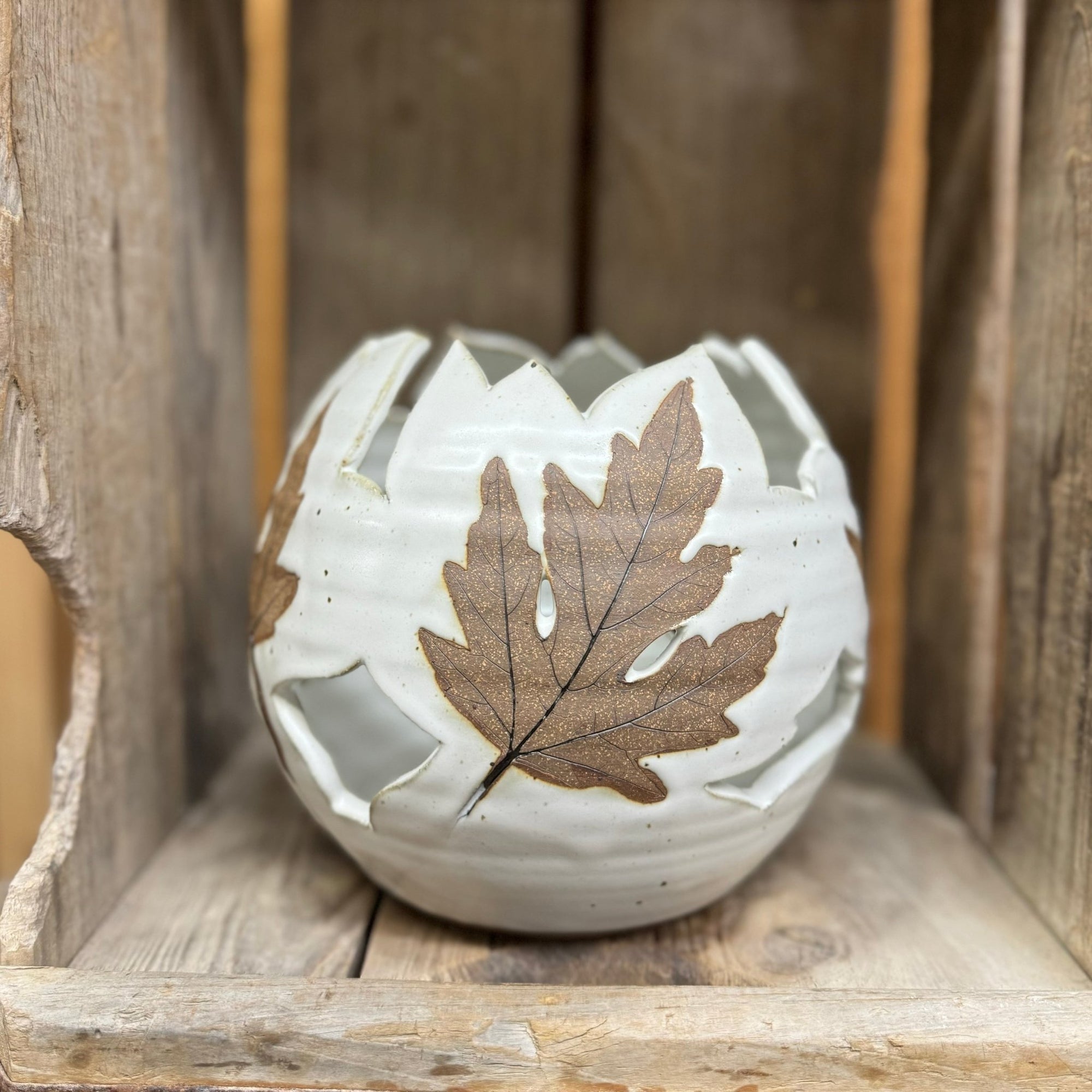 Johnny Pot {Classic White}