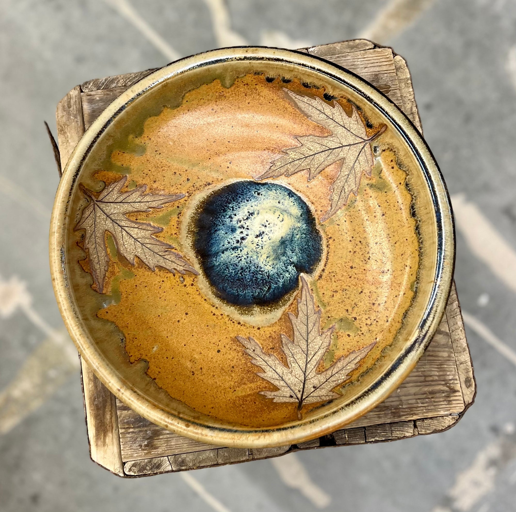 Robert Signature Leaf Bowl {Oasis}