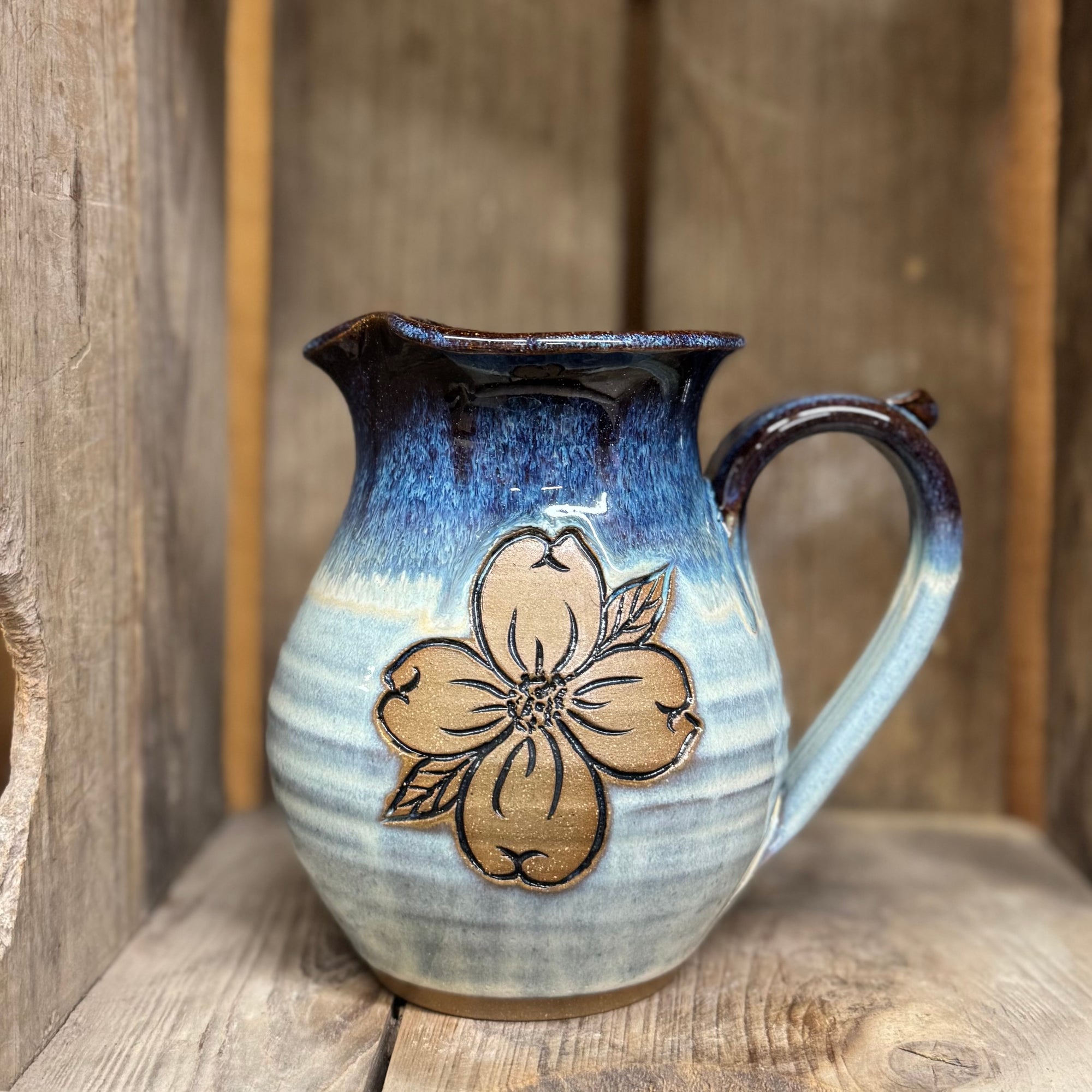 Dogwood Pitcher {Cascades}