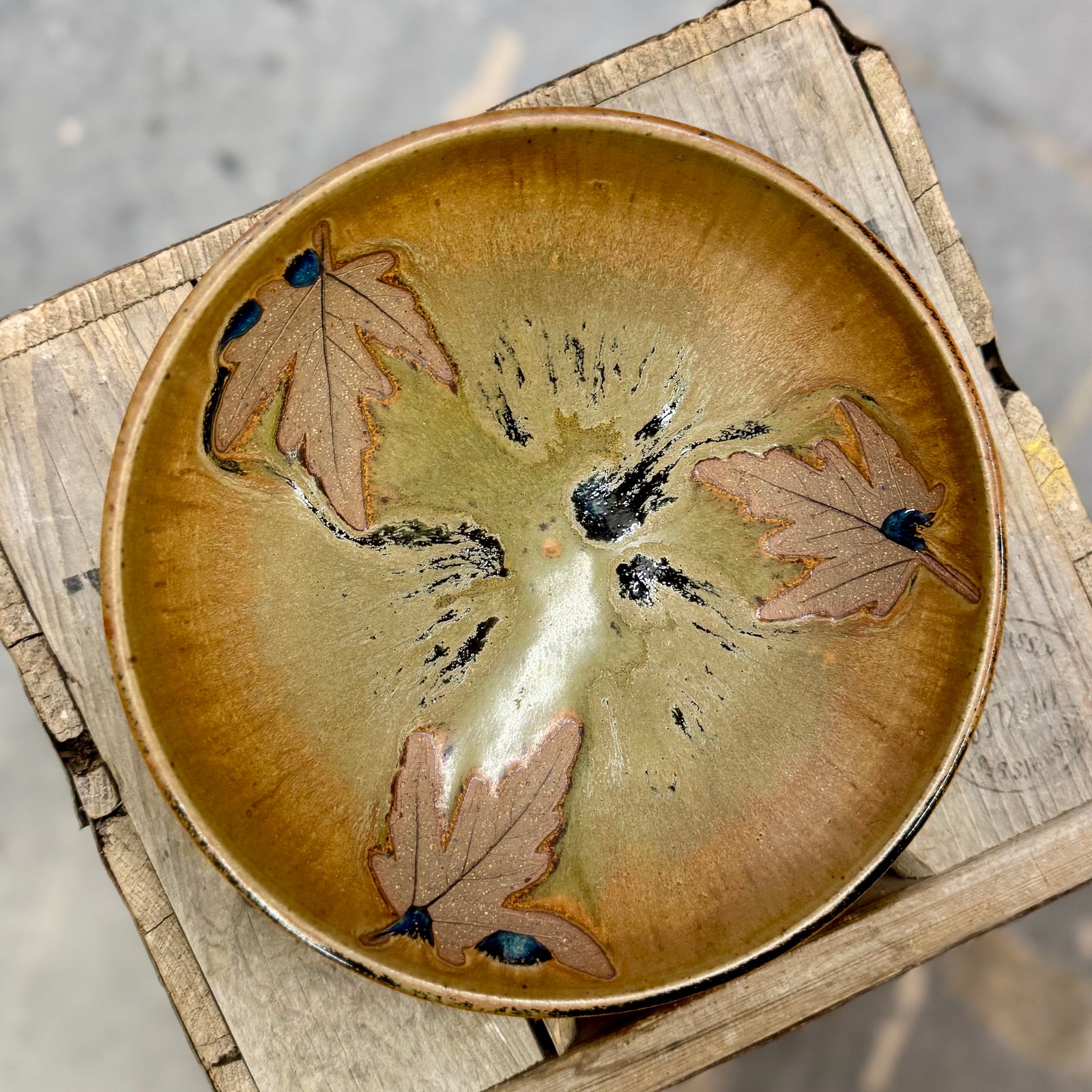 Decorative Leaf Bowl {Pumpkin}