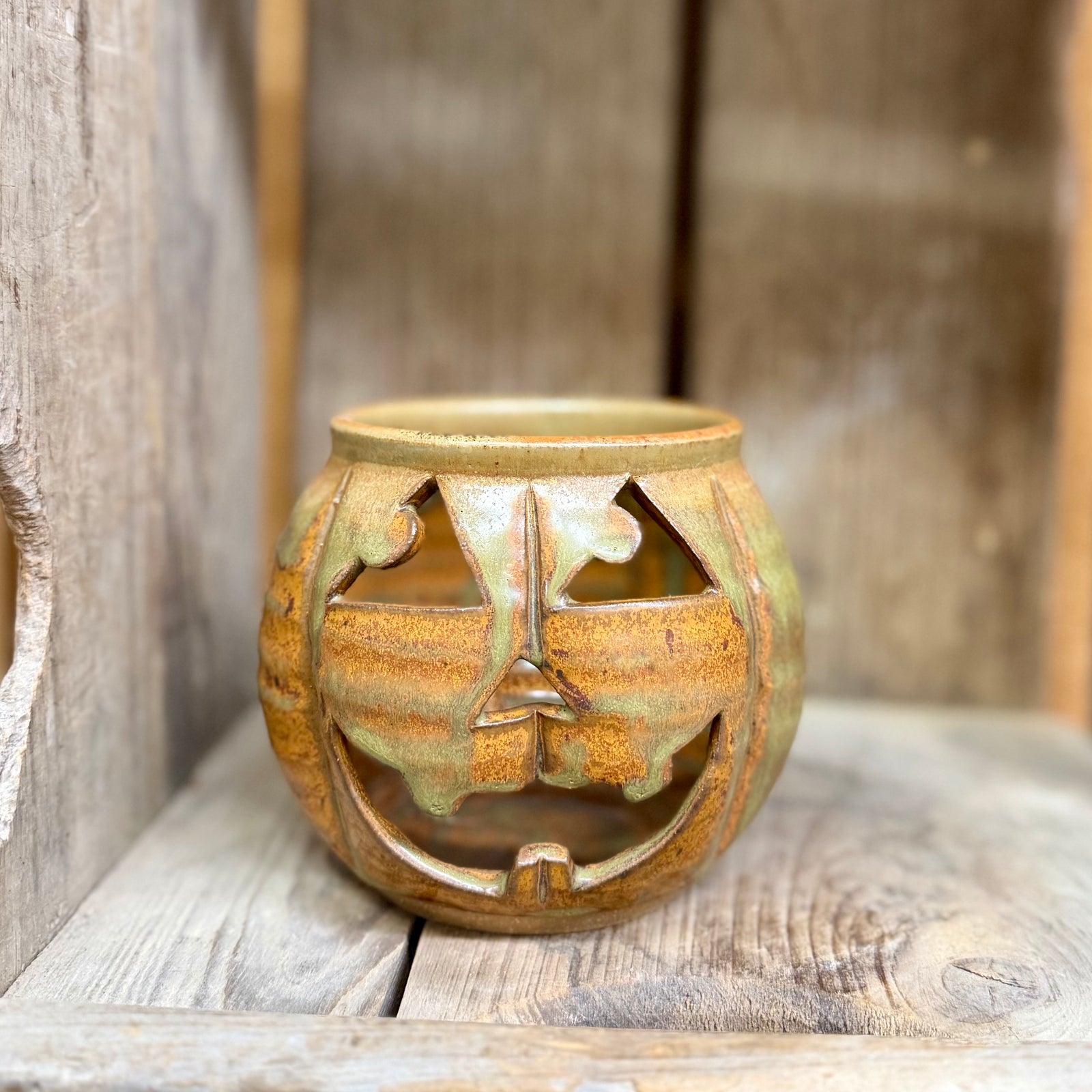 Small Jack O’Lantern {Pumpkin}