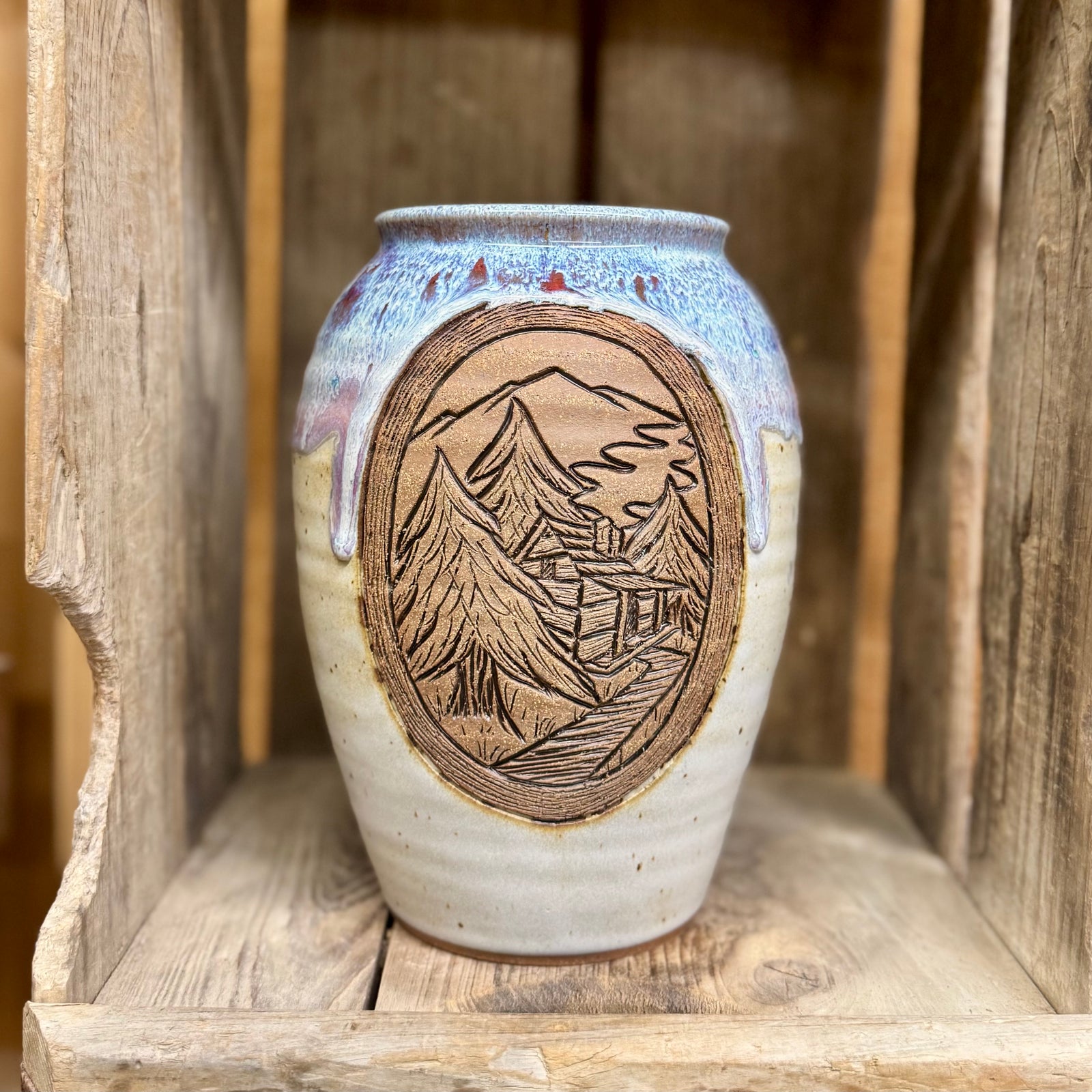 Cabin Vase {Rainbow Beach}