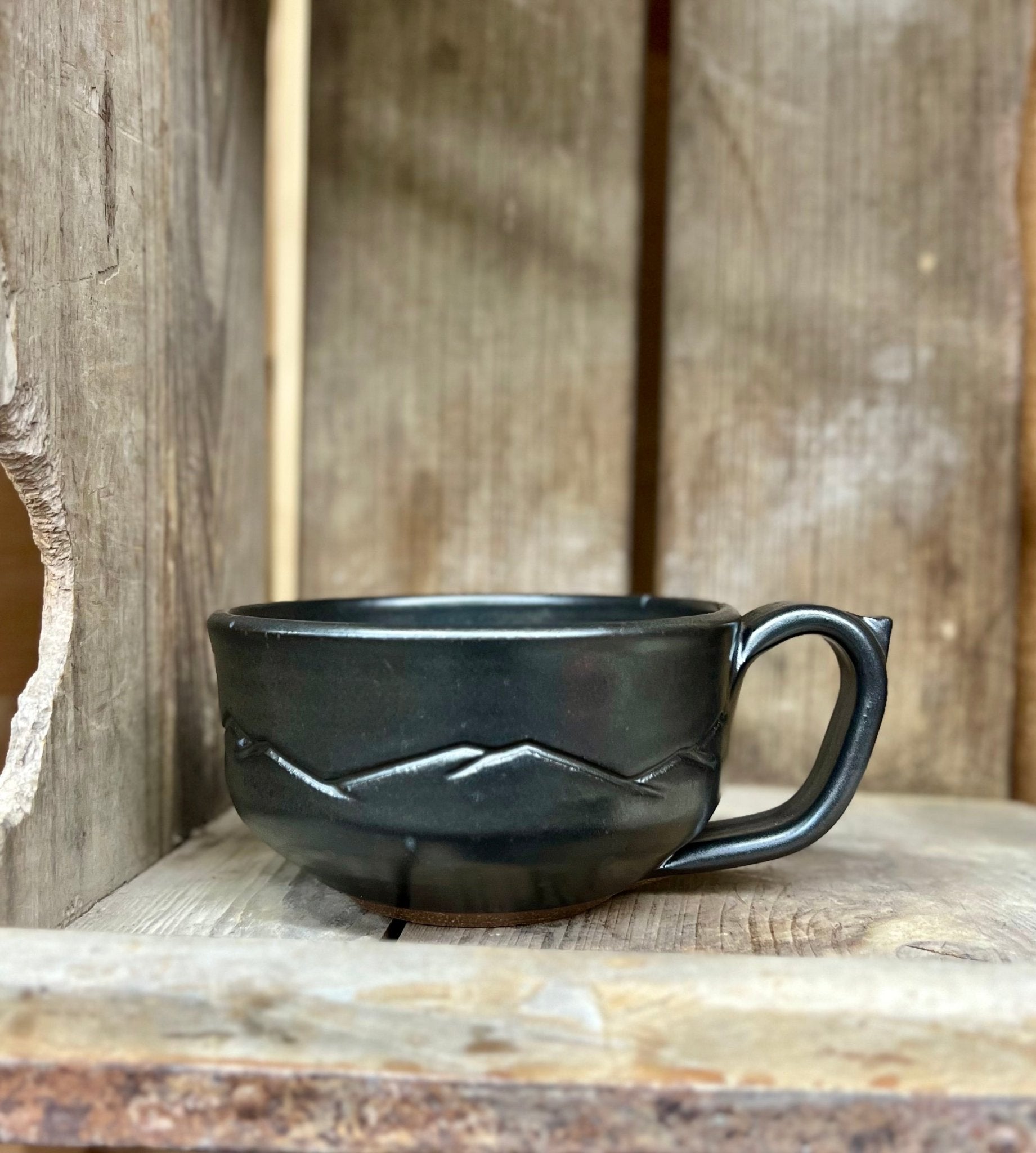 Mountain Range Soup Cup {Black Bear}