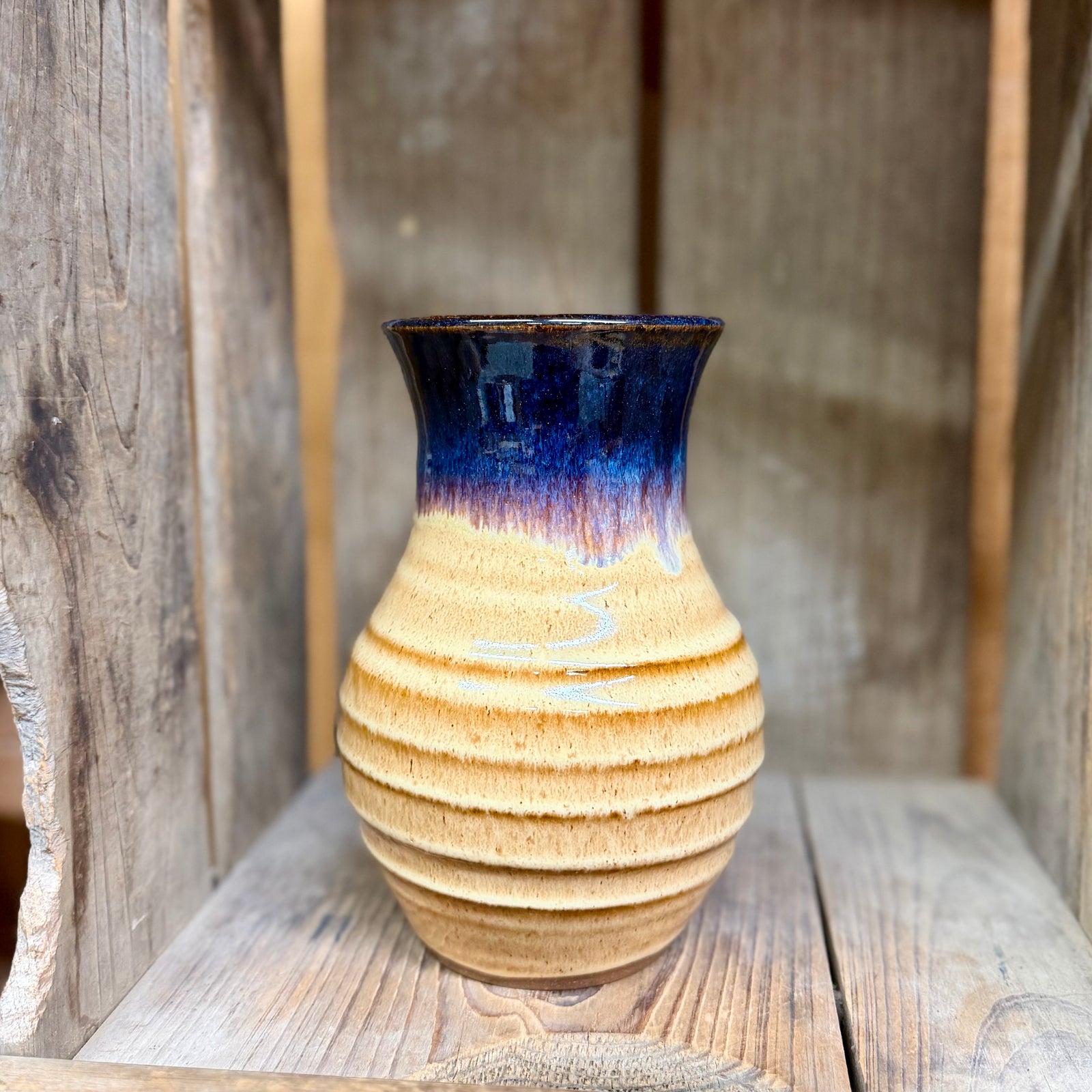 Vase {Sunflower Field}