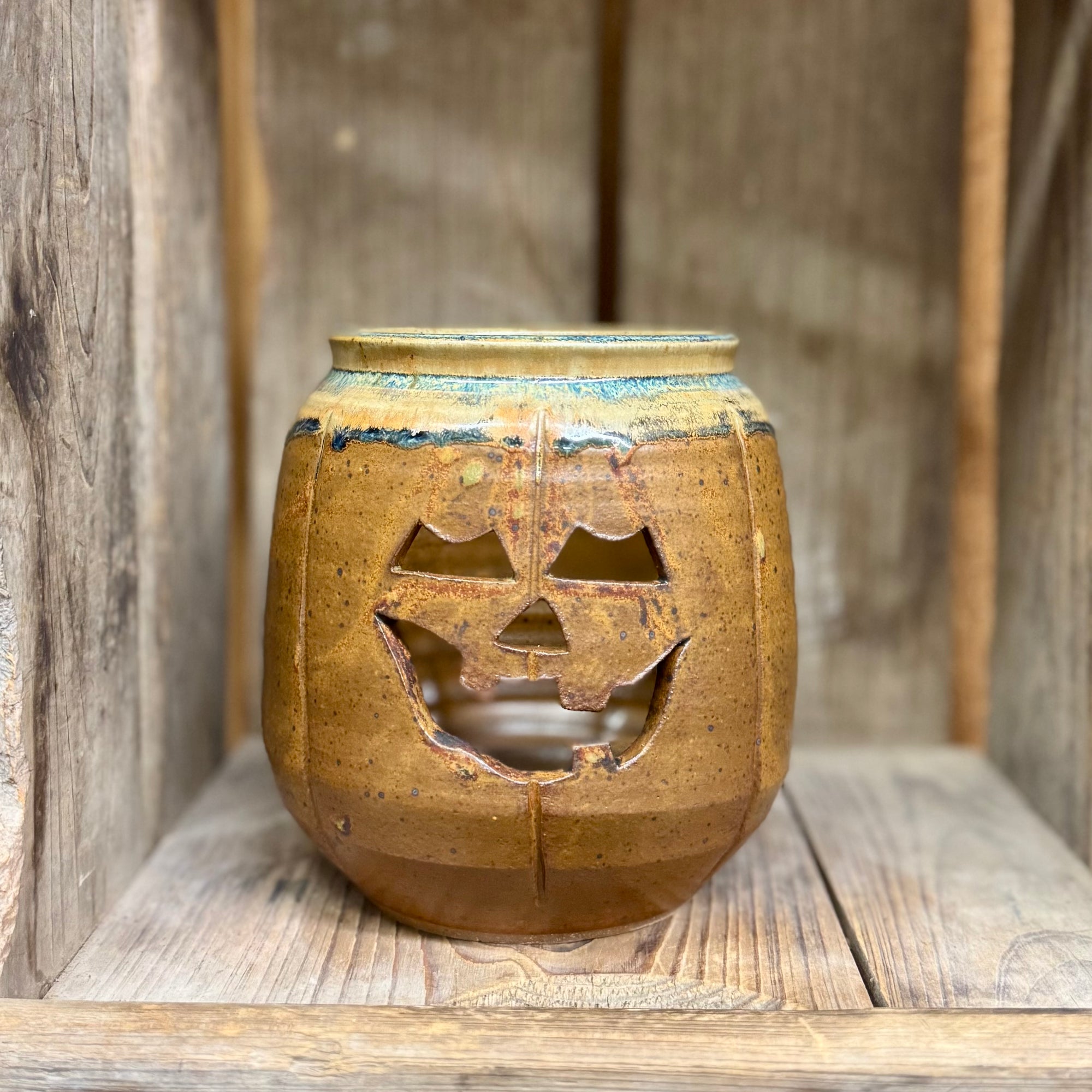 Large Jack O’Lantern {Pumpkin}