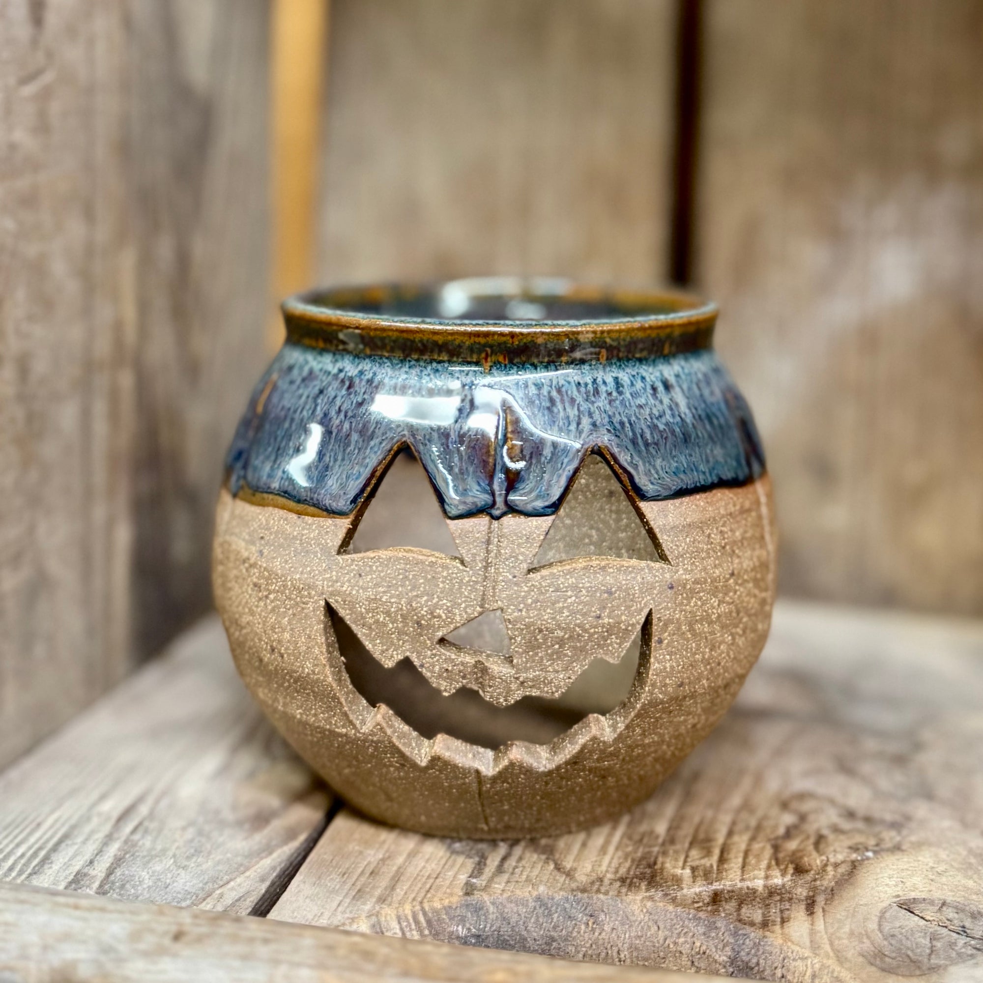 Small Jack O’Lantern {Rough Storm}