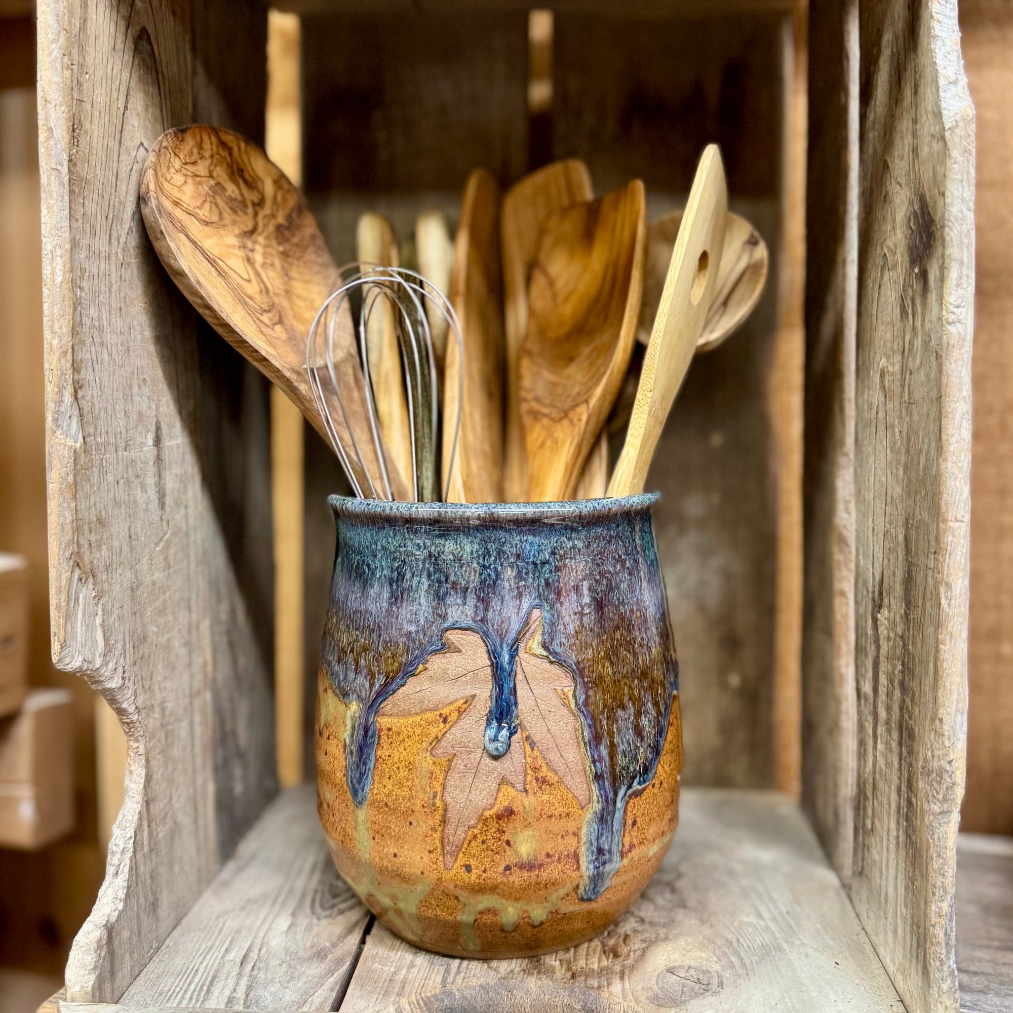 Round Utensil Holder {Autumn Storm}