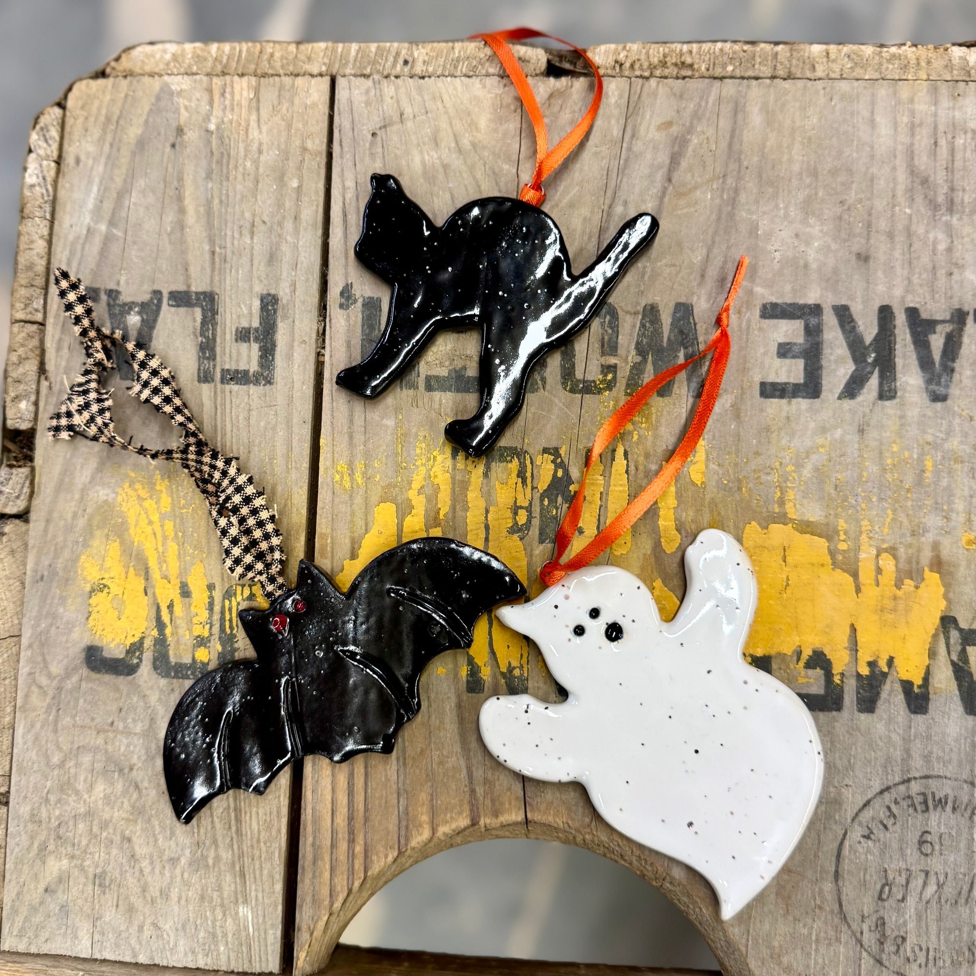 Halloween Ornaments Set