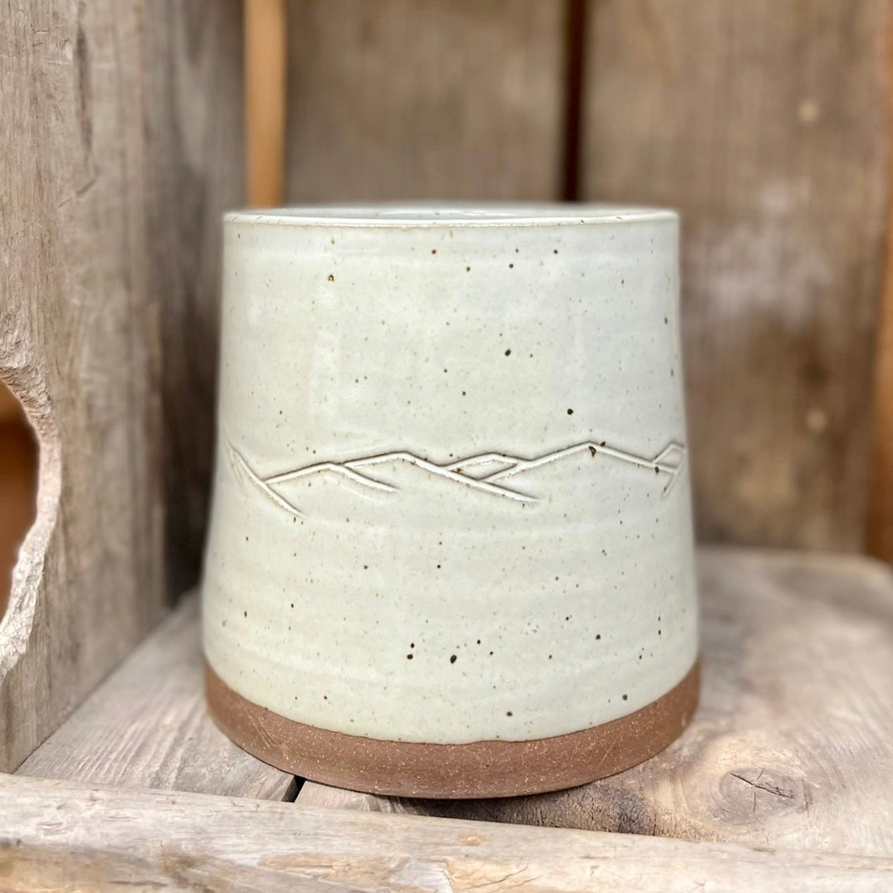 Appalachian Collection Utensil Holder {Mountain Range, Classic White}