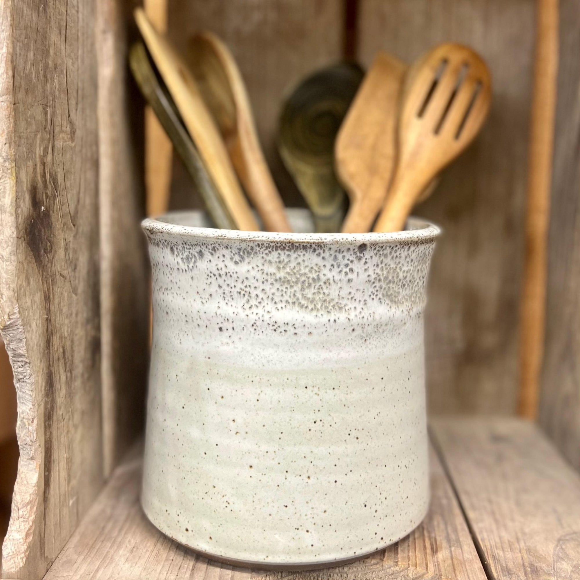 Utensil Holder {Vanilla Bean}