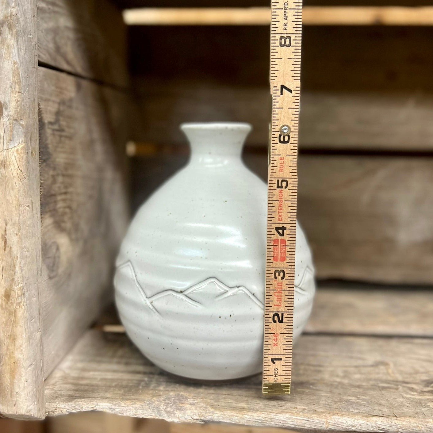 Mountain Range Round Vase {Classic White}