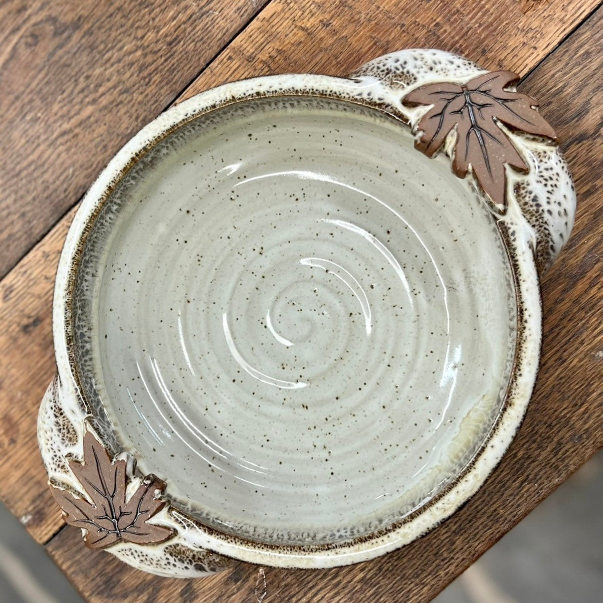 Leaf Casserole Dish Small {Vanilla Bean}