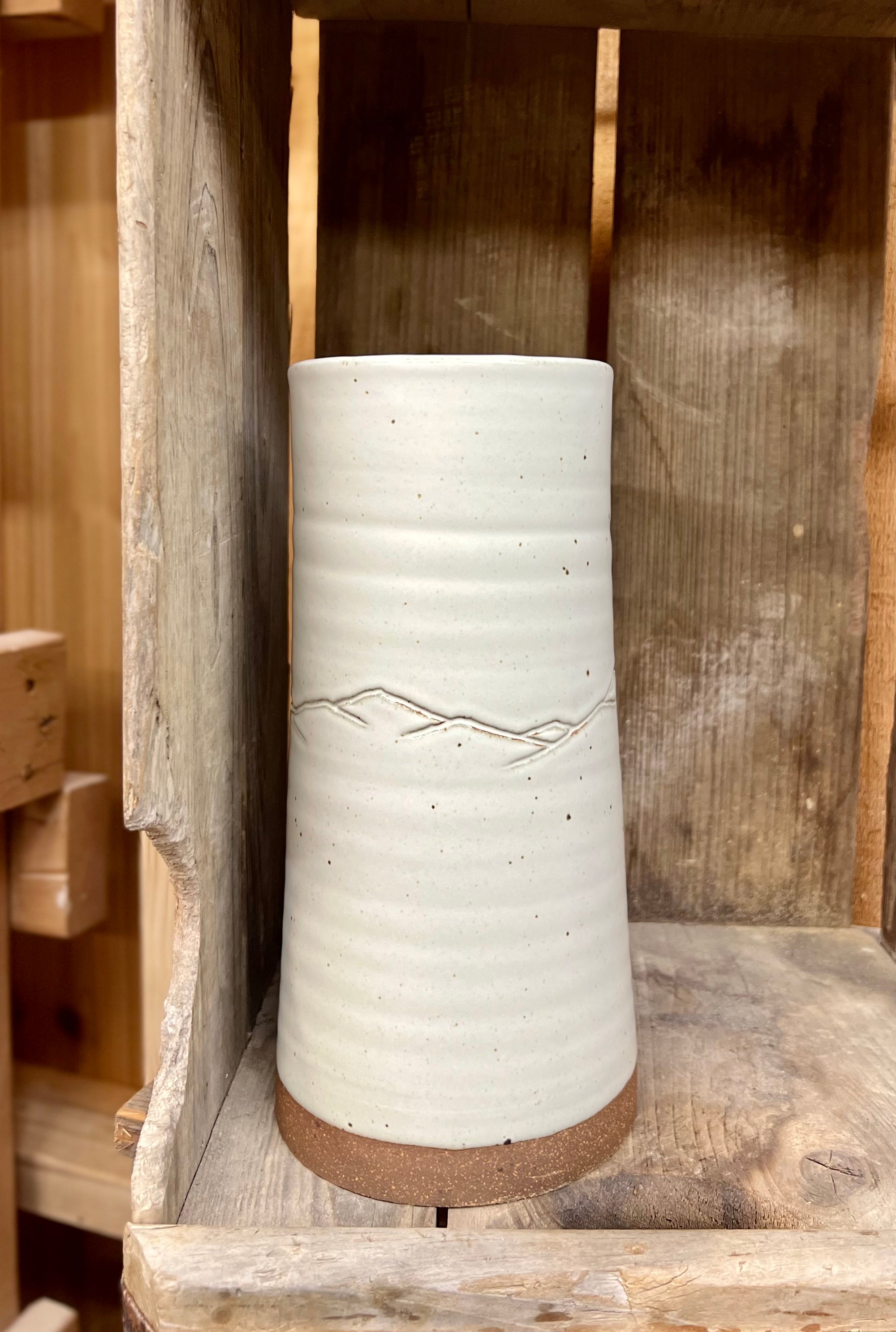 Appalachian Collection Large Vase {White Mountain}