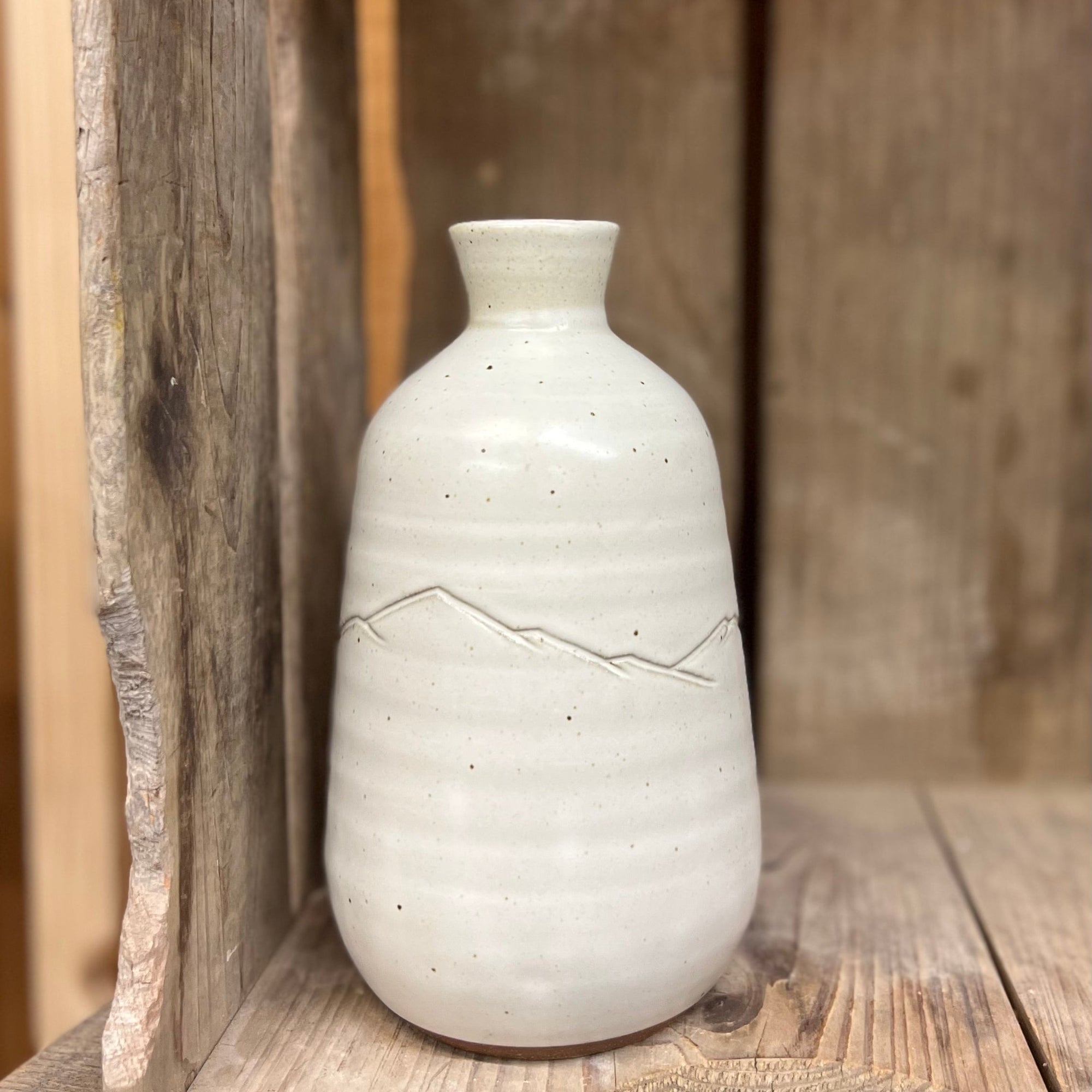 Appalachian Collection Vase {White Mountain Range}