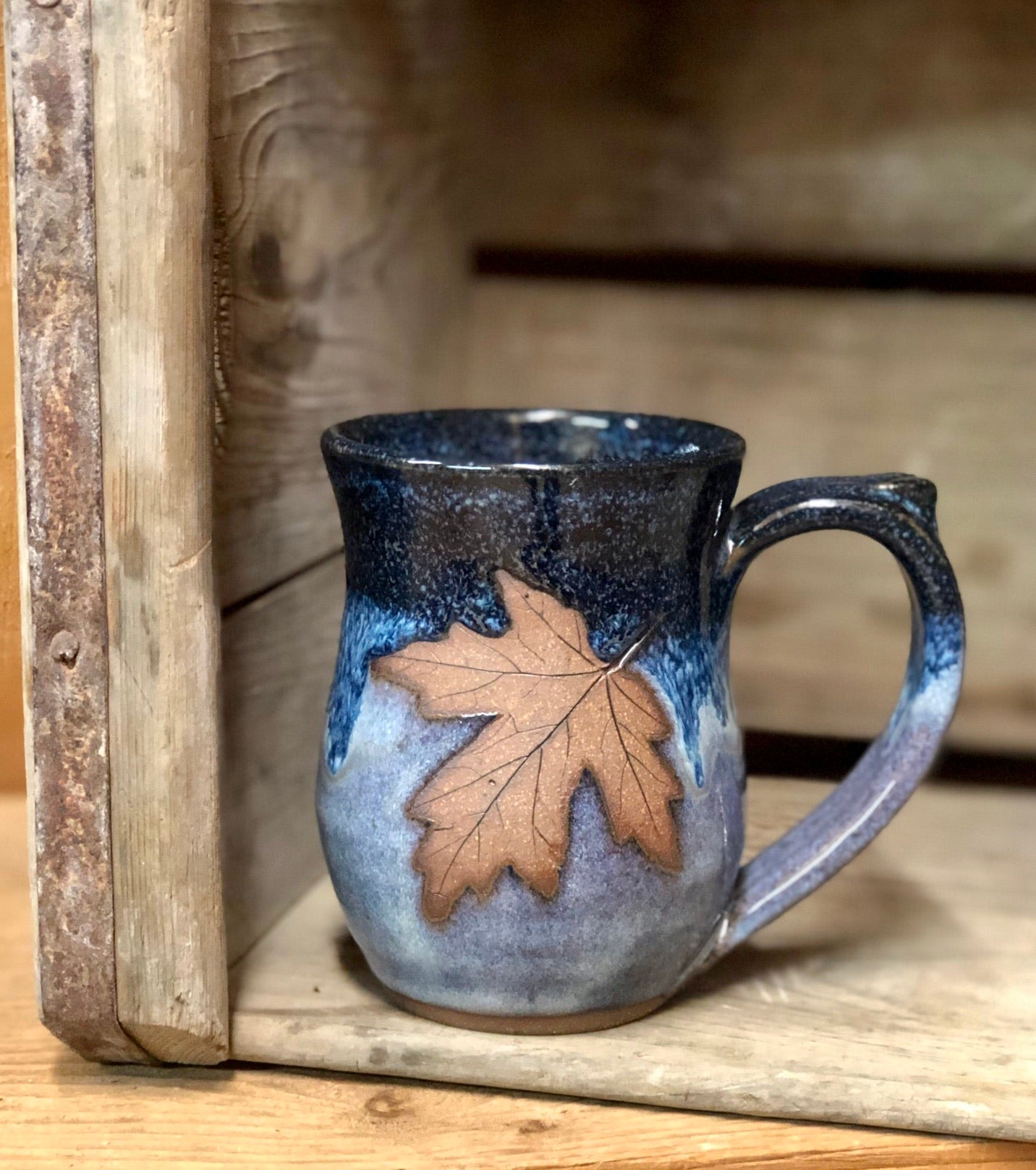 Round Leaf Mug {The Blues}